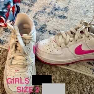 Nike Kids' Cream and Pink Sneakers